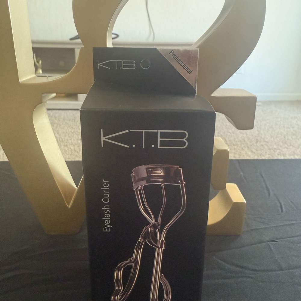 Professional Eyelash Curler - Silver